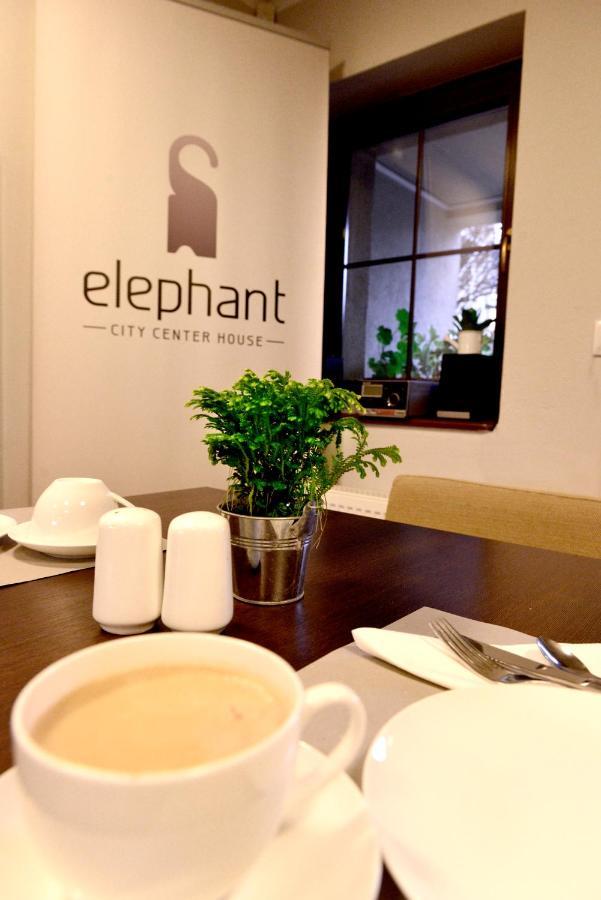 City Center House Elephant Poznań Eksteriør billede